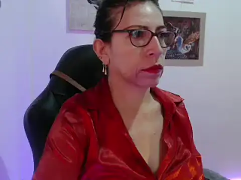 Chayla Ruiz online show from January 7, 2025, 12:41 pm