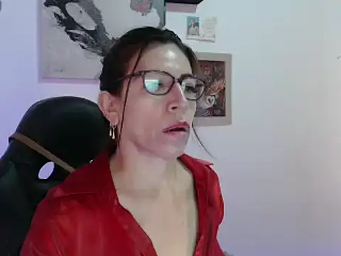 Chayla Ruiz online show from January 7, 2025, 3:44 pm