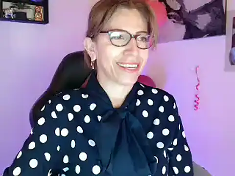 Chayla Ruiz online show from February 25, 2025, 1:28 pm