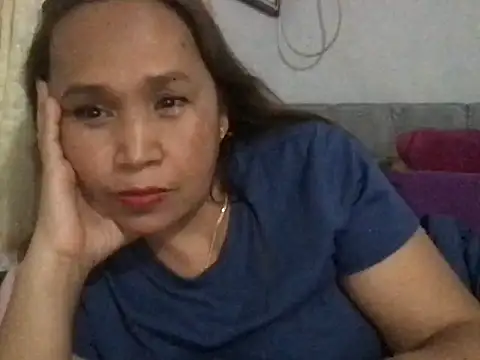 Snapshot of Lhadycarolyn chatting on January 12, 2025, 8:25 am Lhadycarolyn online show from January 12, 2025, 8:25 am