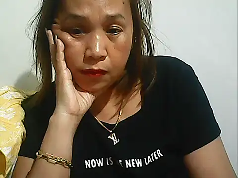 Lhadycarolyn online show from November 2, 2025, 11:18 pm