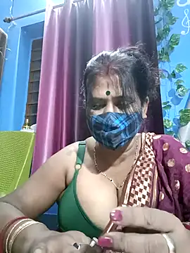 parioo7 online show from December 4, 2024, 5:00 pm