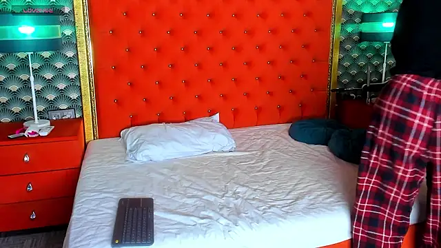 VallerieJones online show from March 7, 2026, 8:50 pm