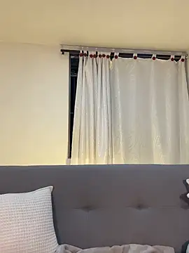 KateSunder online show from December 19, 2025, 9:38 am