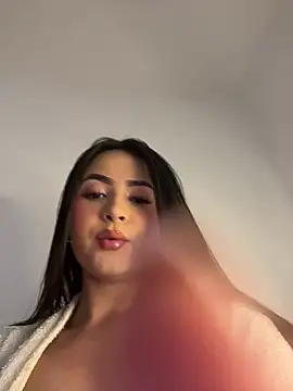 jailyncam  online show from March 6, 2025, 6:26 pm