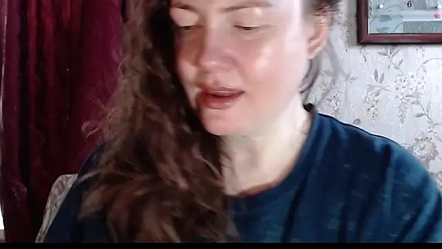 EmilyDoth online show from March 16, 2026, 4:40 am