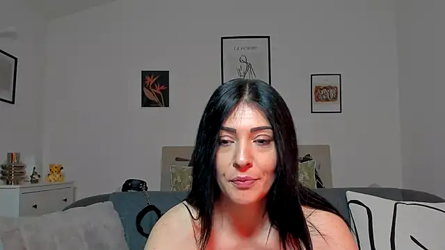 AryaSummersReal online show from January 26, 2025, 11:50 am