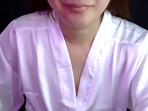 Snapshot of Bee_2k chatting on September 15, 2025, 4:45 am Bee 2k online show from September 15, 2025, 4:45 am