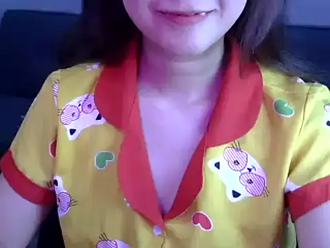 Bee 2k online show from May 6, 2026, 4:19 am