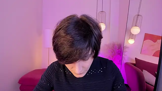 LorenDaze online show from November 28, 2025, 1:58 pm