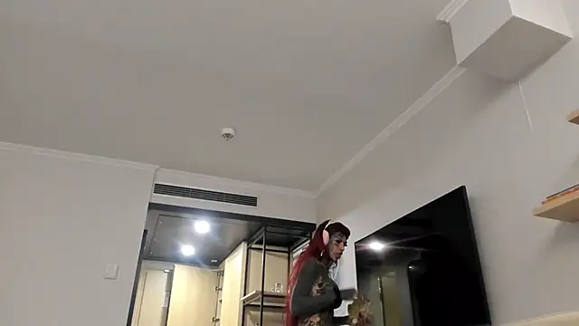 tamarapervert online show from September 24, 2025, 11:19 pm