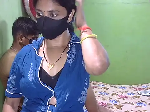 Snapshot of Indian_Horny_Wife chatting on May 23, 2026, 12:20 pm Indian Horny Wife online show from May 23, 2026, 12:20 pm