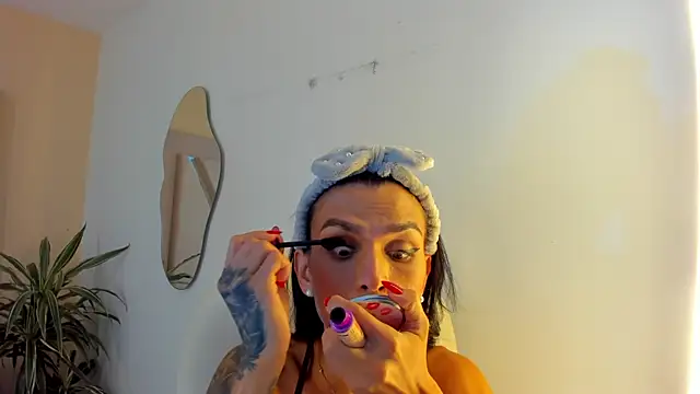 malejabenzz online show from September 24, 2025, 7:39 pm