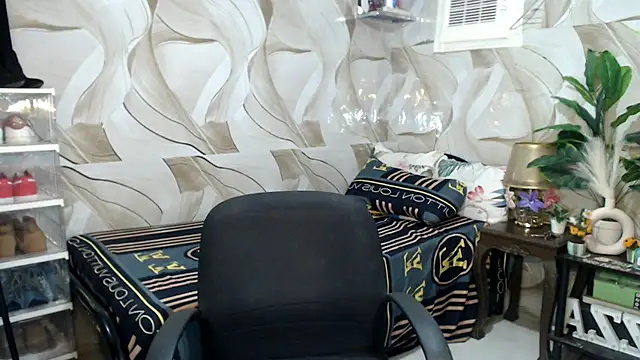 Snapshot of MagnificatMistress chatting on July 19, 2026, 6:55 pm MagnificatMistress online show from July 19, 2026, 6:55 pm