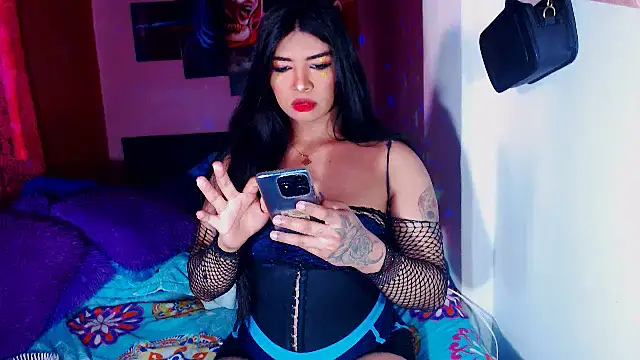 violet bigcock774 online show from January 23, 2025, 3:32 pm
