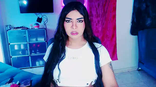 violet bigcock774 online show from May 4, 2026, 12:45 pm