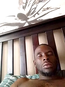 Snapshot of gineticguy chatting on November 2, 2025, 1:13 pm gineticguy online show from November 2, 2025, 1:13 pm