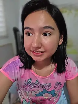 Snapshot of Pinkie_Princes chatting on June 13, 2026, 10:51 pm Pinkie Princes online show from June 13, 2026, 10:51 pm