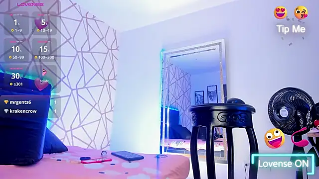 EmilyyRosee  online show from February 5, 2025, 3:45 am