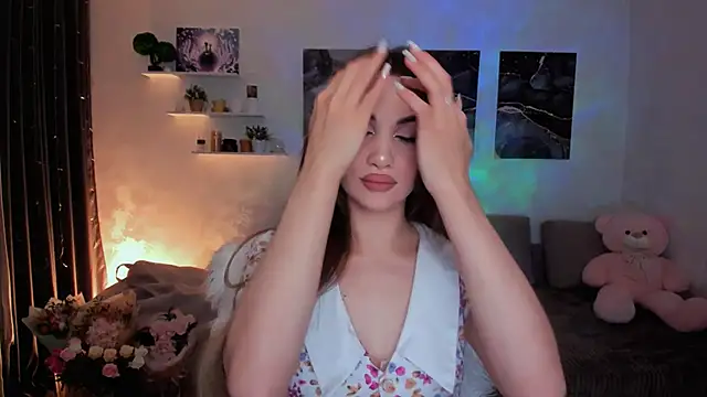 aPieceOfJoy online show from December 15, 2025, 9:08 pm