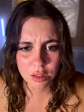 Snapshot of Samantha_official chatting on October 7, 2025, 8:06 pm Samantha official online show from October 7, 2025, 8:06 pm