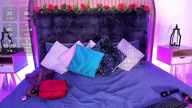 Karlagonzales  online show from November 7, 2025, 9:31 am