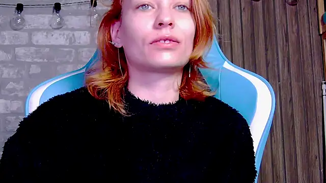 karo123421 online show from February 15, 2025, 4:03 am