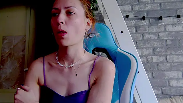 karo123421 online show from March 11, 2025, 9:56 am