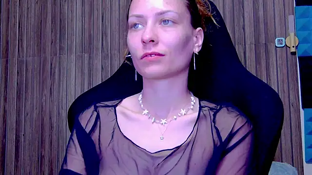 karo123421 online show from March 11, 2025, 7:36 pm