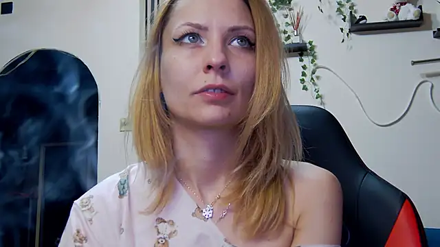 karo123421 online show from February 22, 2026, 7:56 pm