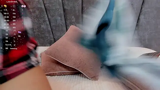 Snapshot of Falak_sweett_ chatting on February 6, 2025, 3:41 pm Falak sweett online show from February 6, 2025, 3:41 pm