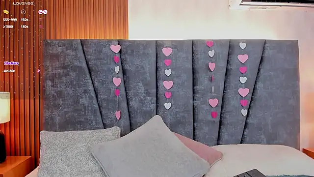 Snapshot of Falak_sweett_ chatting on February 14, 2025, 3:36 pm Falak sweett online show from February 14, 2025, 3:36 pm