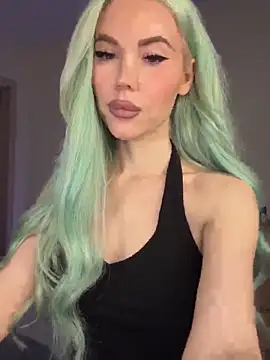 Snapshot of xDinnax chatting on September 21, 2025, 3:02 pm xDinnax online show from September 21, 2025, 3:02 pm