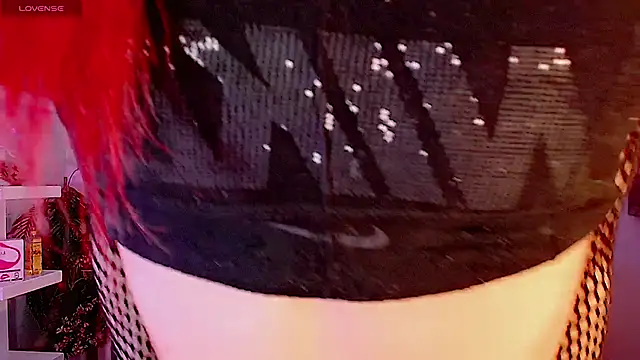 LeyXandrabraz online show from December 5, 2025, 8:16 pm