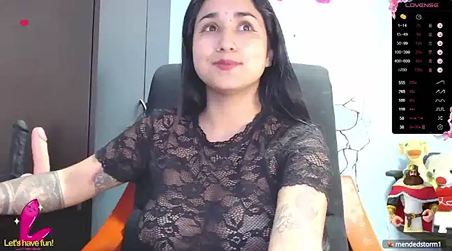 Annyee1 online show from January 18, 2025, 11:43 am