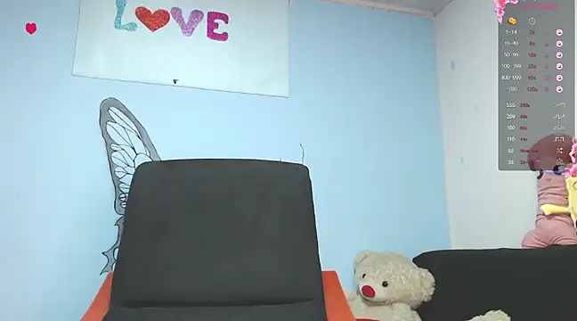 Annyee1 online show from March 22, 2025, 3:09 am