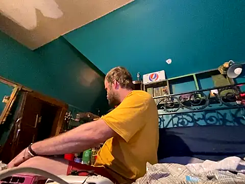 charactrzero online show from September 25, 2025, 10:46 pm