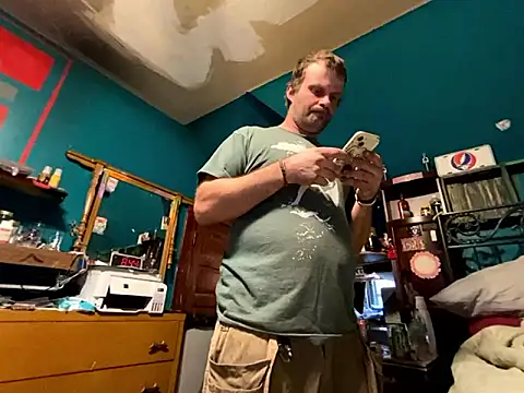 charactrzero online show from October 21, 2025, 8:09 pm