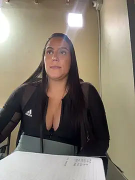 kendall 52 online show from March 6, 2026, 3:19 pm