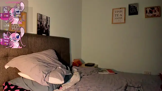 valeryvegas 2 online show from September 23, 2025, 2:58 am