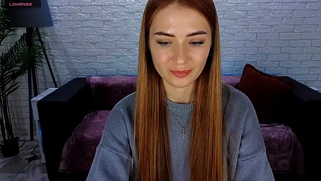 Adelyna Bird online show from January 19, 2025, 10:17 am