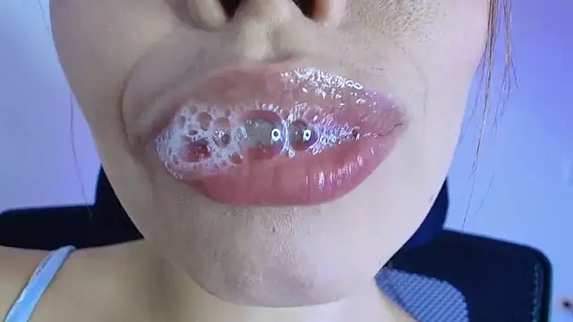 lisbet21x online show from February 13, 2026, 8:27 pm