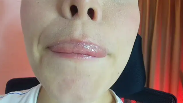 lisbet21x online show from July 21, 2026, 8:33 pm
