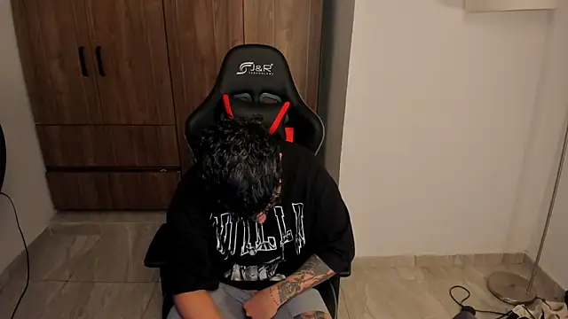 Jake simons online show from November 9, 2025, 12:53 am