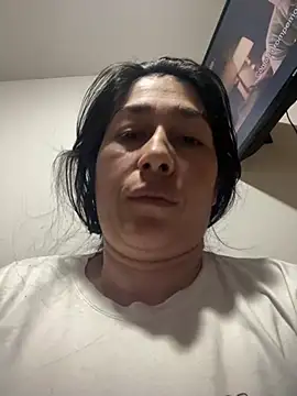 andreaisis2 online show from April 25, 2026, 7:11 pm