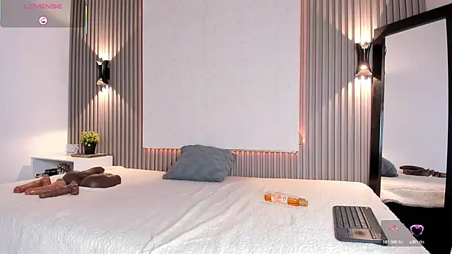 Snapshot of Zafiiraa chatting on September 20, 2025, 11:55 am Zafiiraa online show from September 20, 2025, 11:55 am