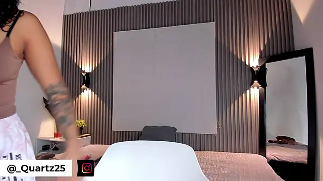 Snapshot of Zafiiraa chatting on October 26, 2025, 1:17 pm Zafiiraa online show from October 26, 2025, 1:17 pm