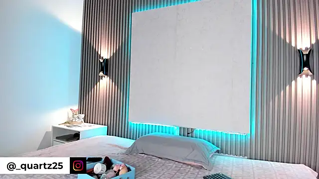 Zafiiraa online show from April 23, 2026, 3:52 am