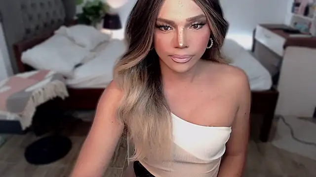 Snapshot of liaa_lurrecams chatting on October 24, 2025, 11:17 am liaa lurrecams online show from October 24, 2025, 11:17 am