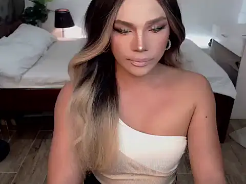 liaa lurrecams online show from November 6, 2025, 11:22 am